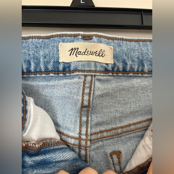 Madewell The Perfect Vintage Crop Jean in Light Wash - Picture 7 of 13